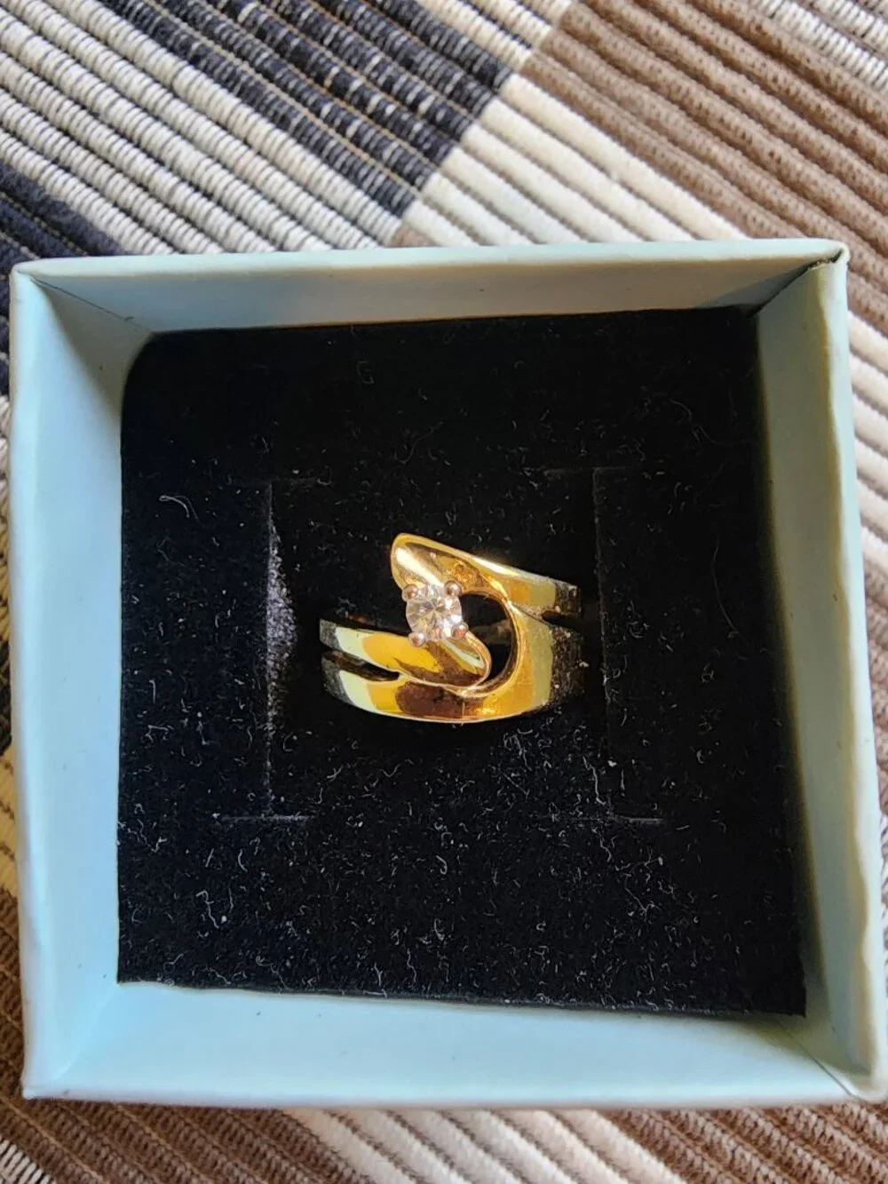 Gold plated with stone ring Size 4 1/2